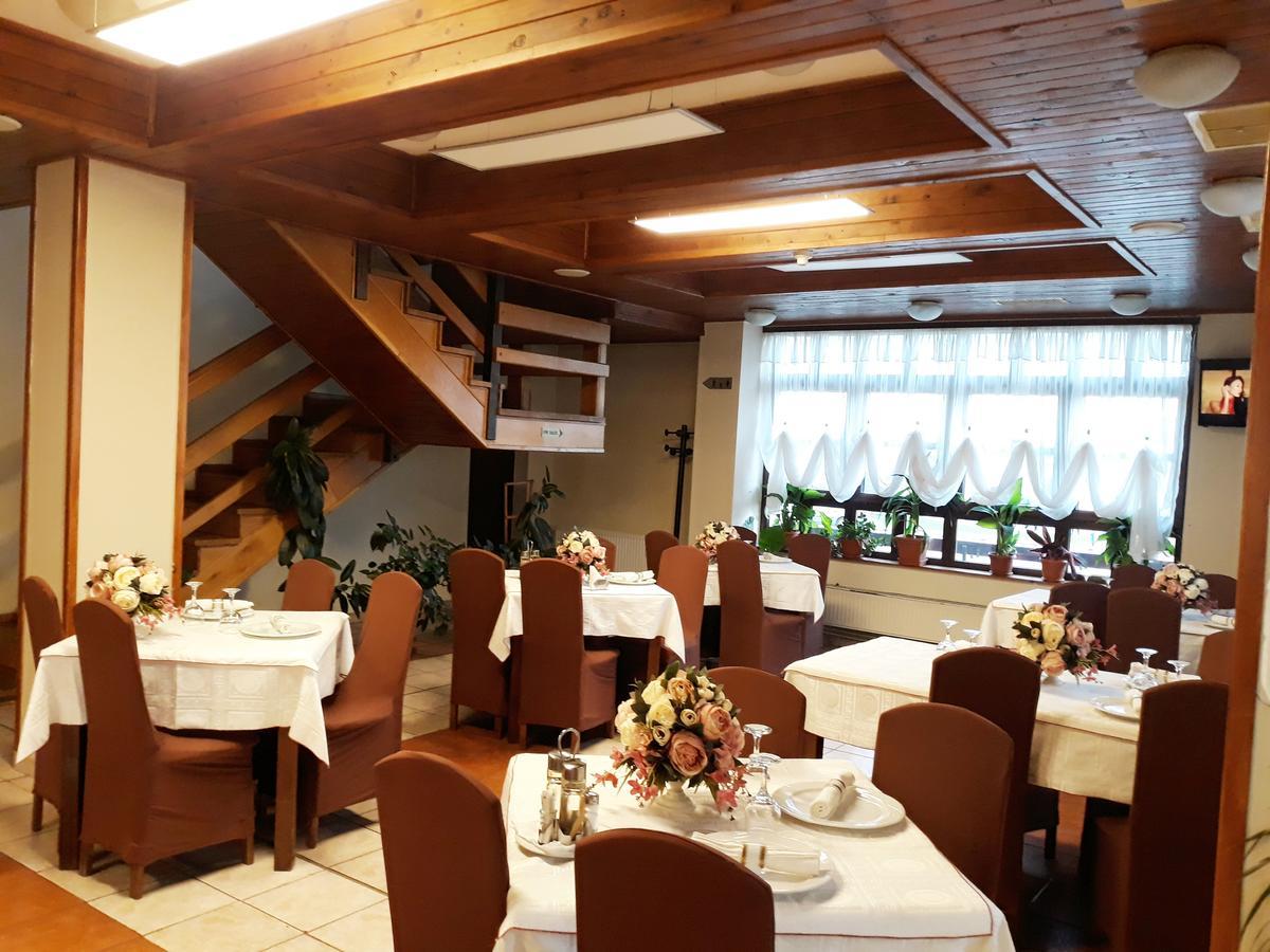 ساتْشيلي Motel Din Darste المظهر الخارجي الصورة