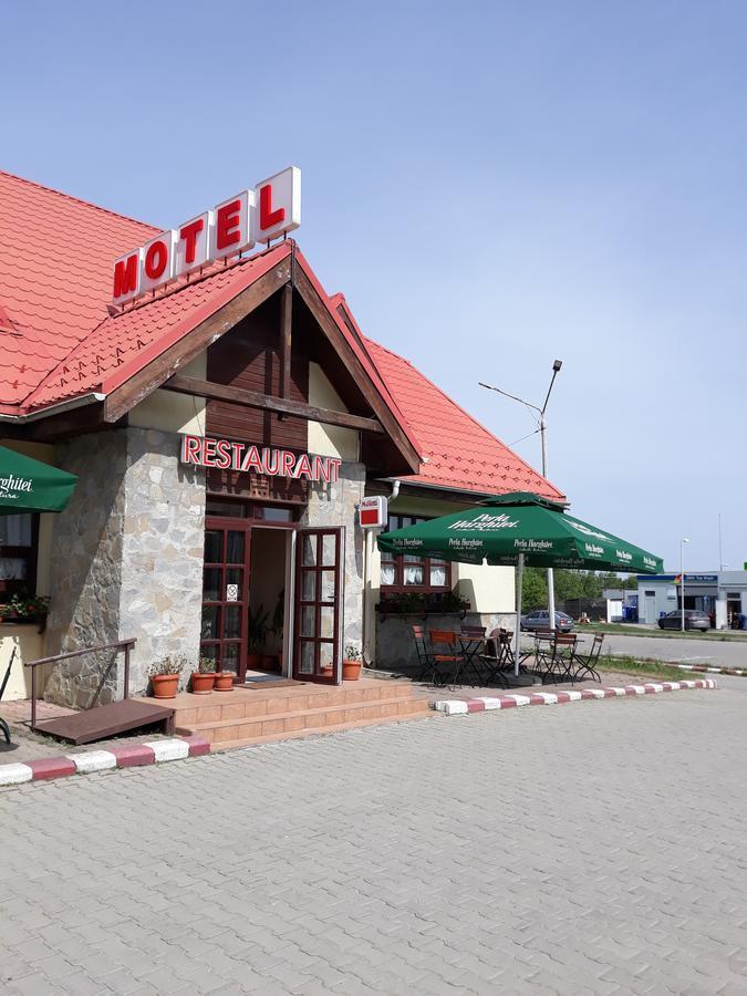 ساتْشيلي Motel Din Darste المظهر الخارجي الصورة